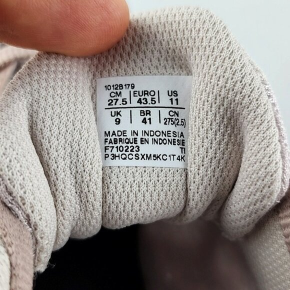 Asics Versablast 2 Women's Lace Up Mesh Lightweight Athletic Running Shoes Sz 11 - Picture 11 of 16